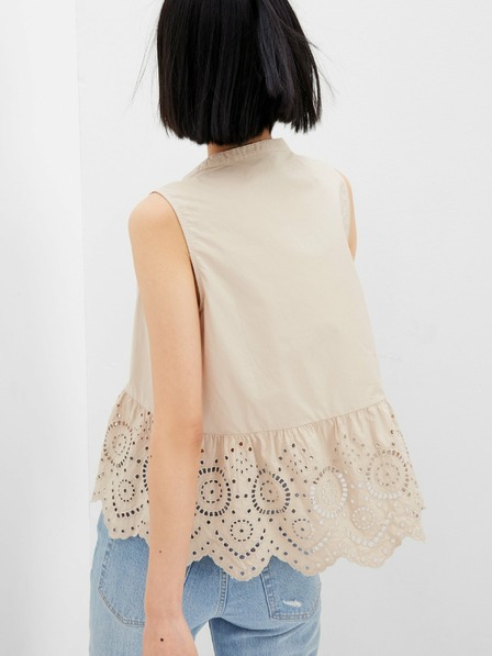 GAP Bavlněný peplum crop top s krajkou GAP