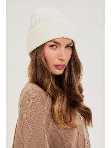 Moodo Sapka metálfényű fonallal, fehér Moodo