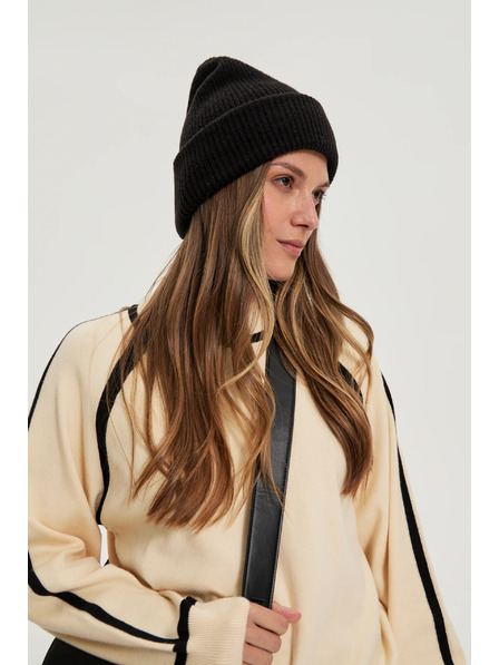 Moodo Sapka metálfényű fonallal, fekete Moodo