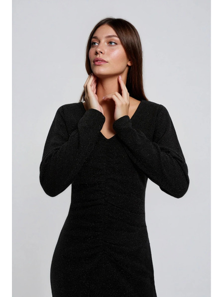 Moodo Testhez álló fekete ruha Moodo