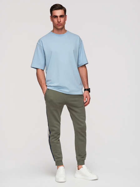 Ombre Clothing Férfi tréning nadrág szegéllyel és bordázott szárral - olivazöld V2 P1519 Ombre Clothing