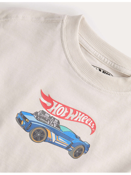 Marks & Spencer Tiszta pamut póló Hot Wheels mintával (2–8 év) Marks & Spencer krémszín