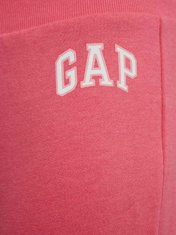 GAP Gyerek fleece sportnadrág logóval army GAP