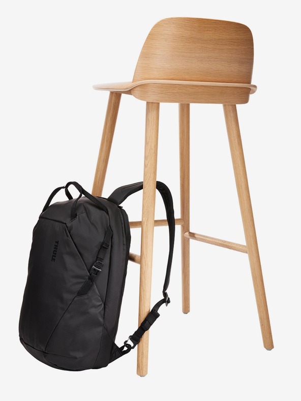 Thule Fekete Férfi Thule Tact 16L hátizsák