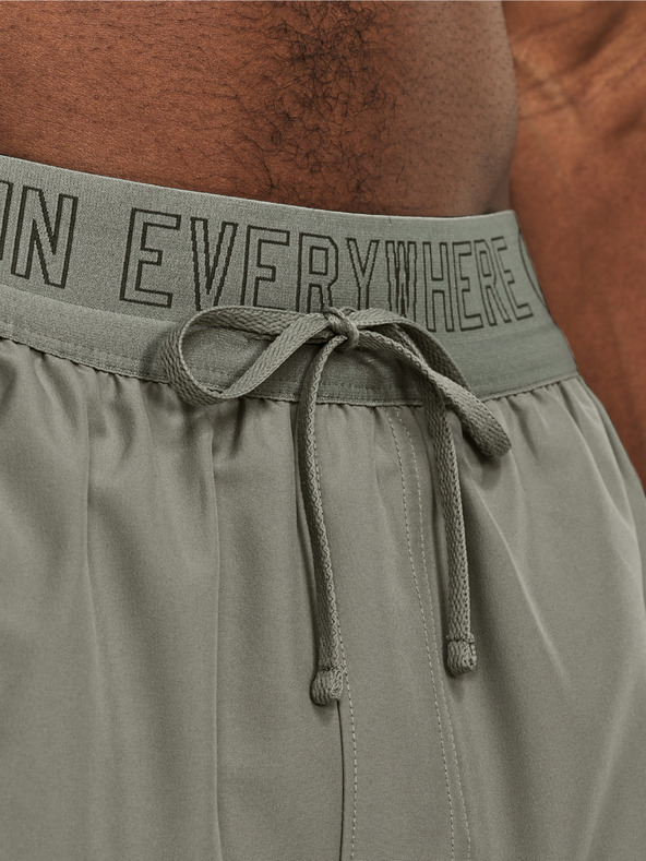 Under Armour Férfi rövidnadrágok Under Armour RUN ANYWHERE SHORT