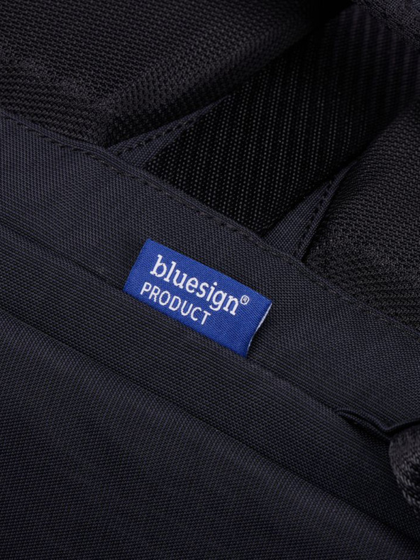 Thule Fekete 24L Thule Paramount Laptop hátizsák