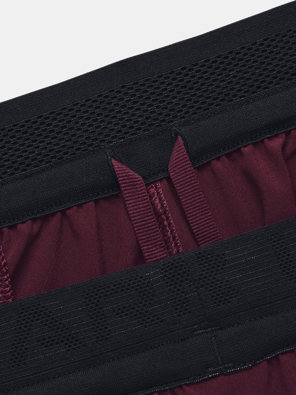 Under Armour Férfi rövidnadrágok Under Armour UA Peak Woven Shorts