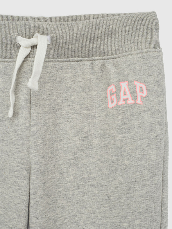 GAP Gyerek fleece sportnadrág logóval army GAP