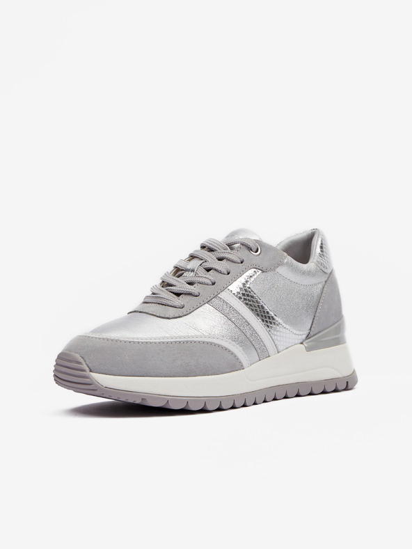 Geox Ezüst Geox Desya női sportcipő