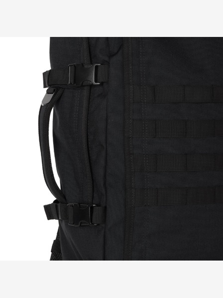 CabinZero Military 44L Absolute Black Hátizsák