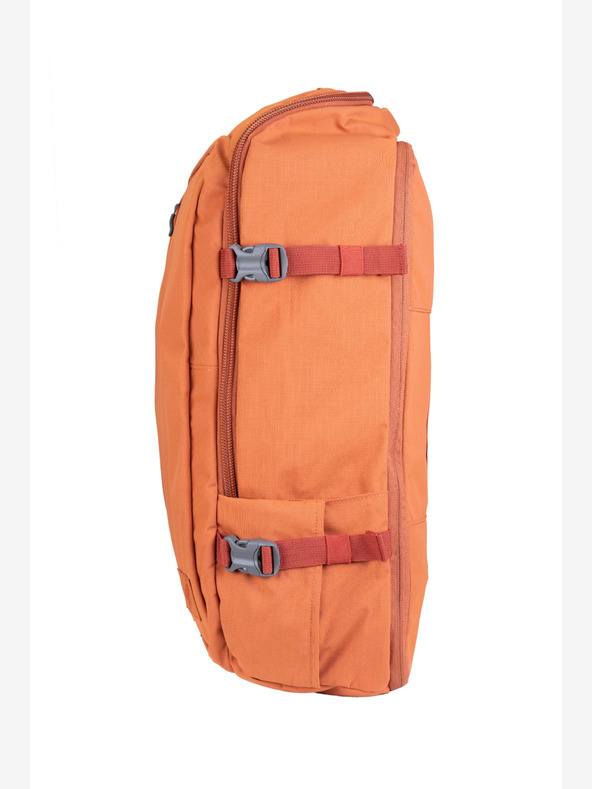 CabinZero Narancssárga uniszex hátizsák CabinZero Adventure Sahara Sand (32L)