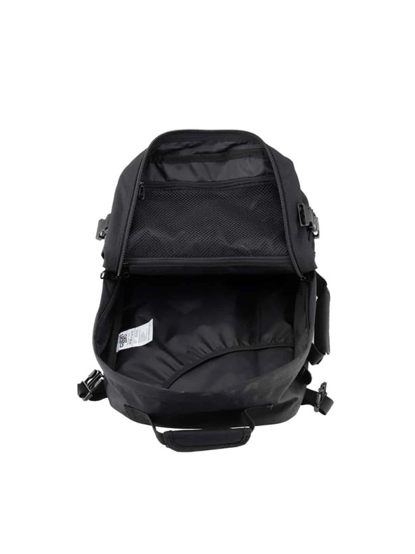 CabinZero Fekete uniszex CabinZero Classic Absolute Black hátizsák (28L)
