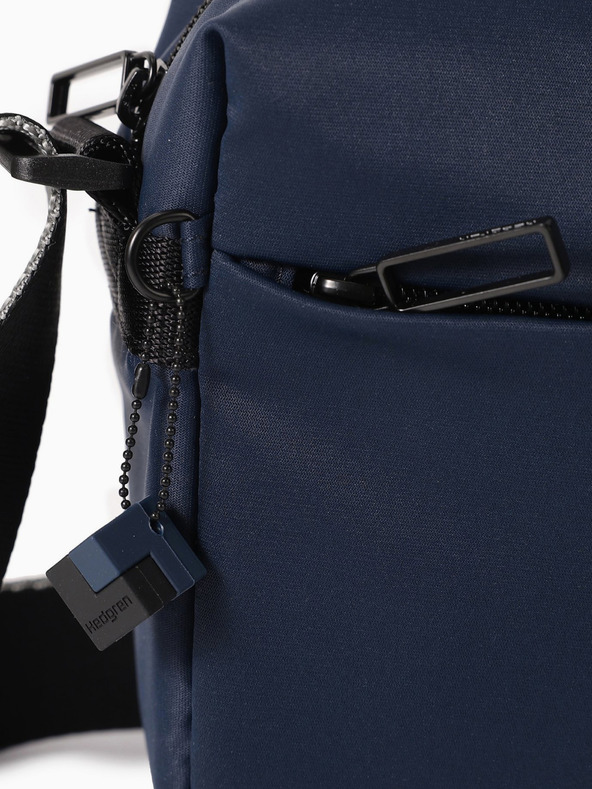 Hedgren Sötétkék női Hedgren Neutron kézitáska M