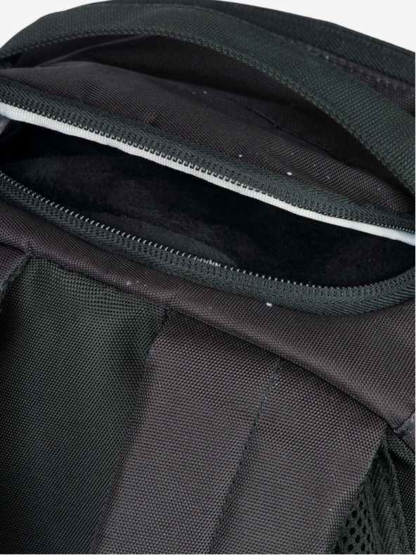 BAAGL  Fekete hátizsák Baagl eARTh - Kingfisher by Caer8th