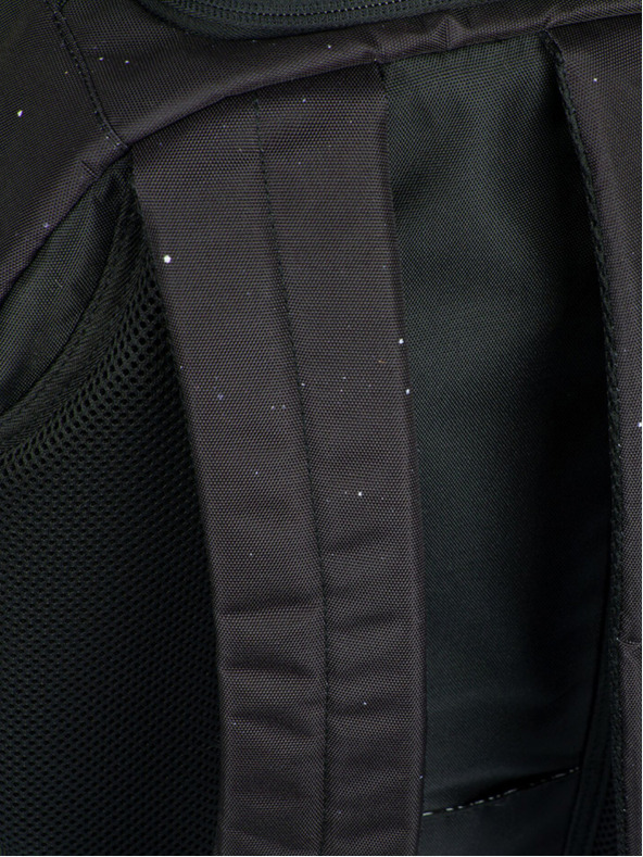 BAAGL  Fekete hátizsák Baagl eARTh - Kingfisher by Caer8th