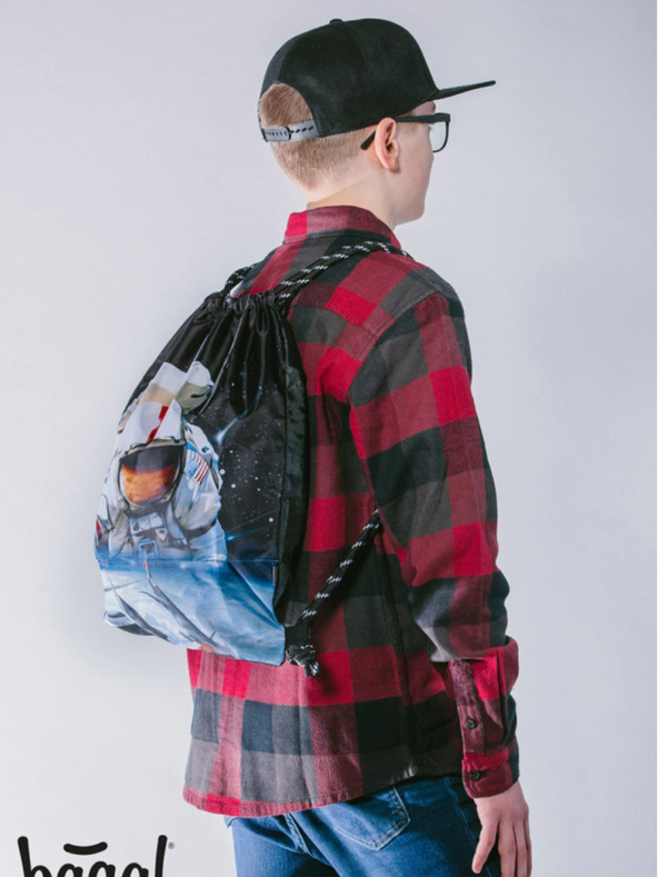 BAAGL  Fekete Baagl eARTh - Cosmonaut által Caer8th