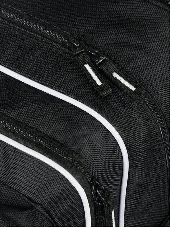 BAAGL  Fekete iskolai hátizsák, tolltartó és táska szett Baagl Cubic Goal Baagl Cubic Goal