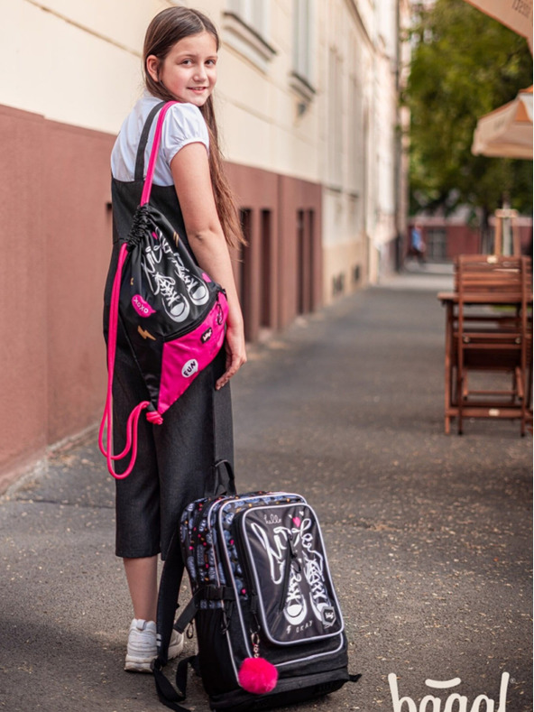 BAAGL  Fekete 3 szett tornacipő: hátizsák, tolltartó, táska Baagl