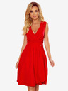 numoco ELLENA Elegáns ruha nyakkivágással és rakással - Piros Numoco Numoco