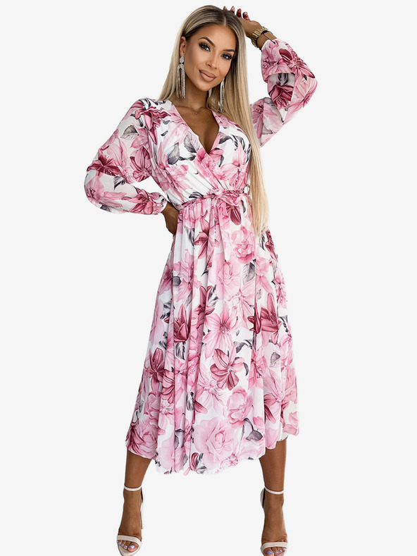 numoco Sifon midi ruha hosszú ujjakkal és nyakkivágással - világos rózsaszín virágok fehér alapon Numoco