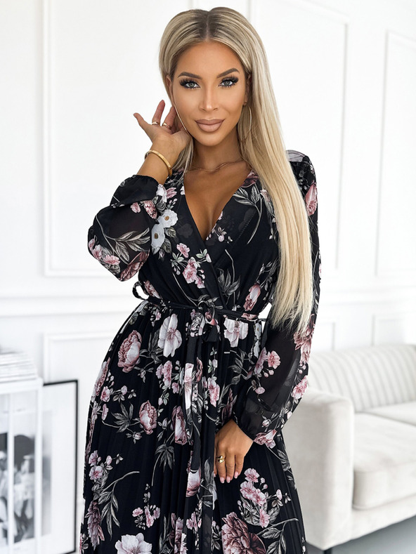 numoco Fodros midi ruha nyakkivágással, hosszú ujjakkal és derék megkötővel - fekete, rózsaszín virágokkal Numoco