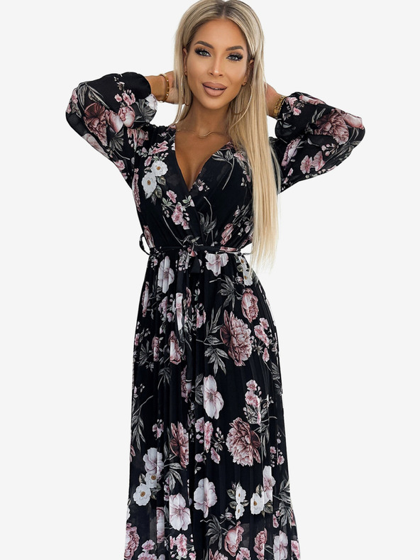 numoco Fodros midi ruha nyakkivágással, hosszú ujjakkal és derék megkötővel - fekete, rózsaszín virágokkal Numoco
