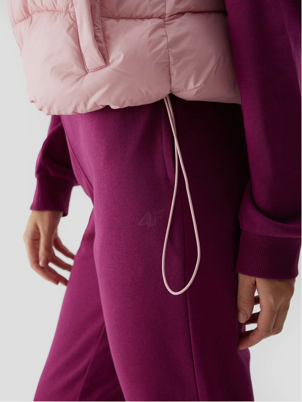 4F Női pehelymellény szintetikus tolltöltettel 4F