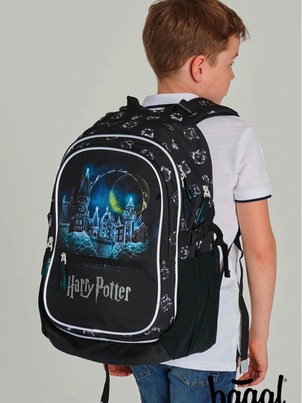 BAAGL  Fekete iskolai szett - hátizsák, tolltartó, táska Baagl Core Harry Potter Roxfort