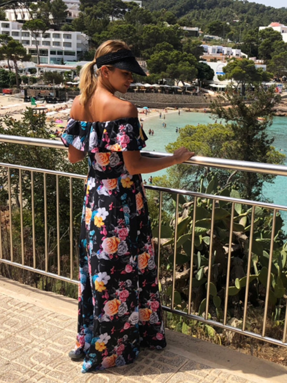 numoco Hosszú ruha fodrokkal - fekete + színes virágok Numoco