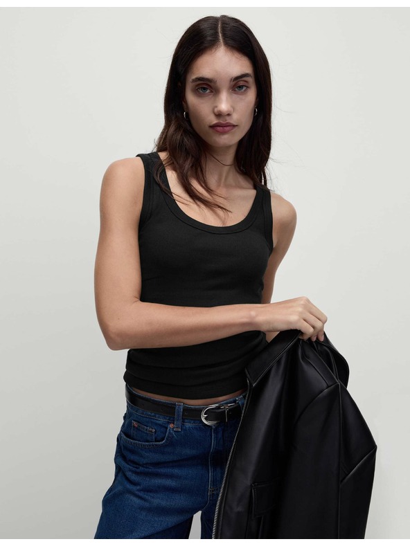 Marks & Spencer Bordázott, magas pamutanyagból készült, karcsúsított szabású tank top Marks & Spencer fekete