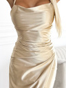 numoco Hosszú szatén ruha lábszárrésszel - bézs Numoco DIANE