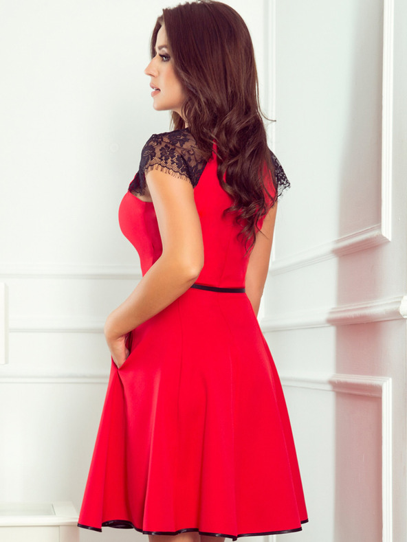 numoco Csipkebetétes ruha - piros Numoco SLVIA SLVIA