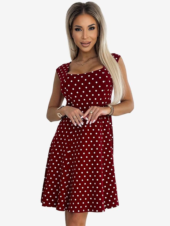 numoco Pamutból készült, rombuszos nyakkivágású ruha - bordó pöttyös Numoco STELLA