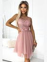 numoco Női ruha guipürével és finom tüllel - púderrózsaszín Numoco CATERINA