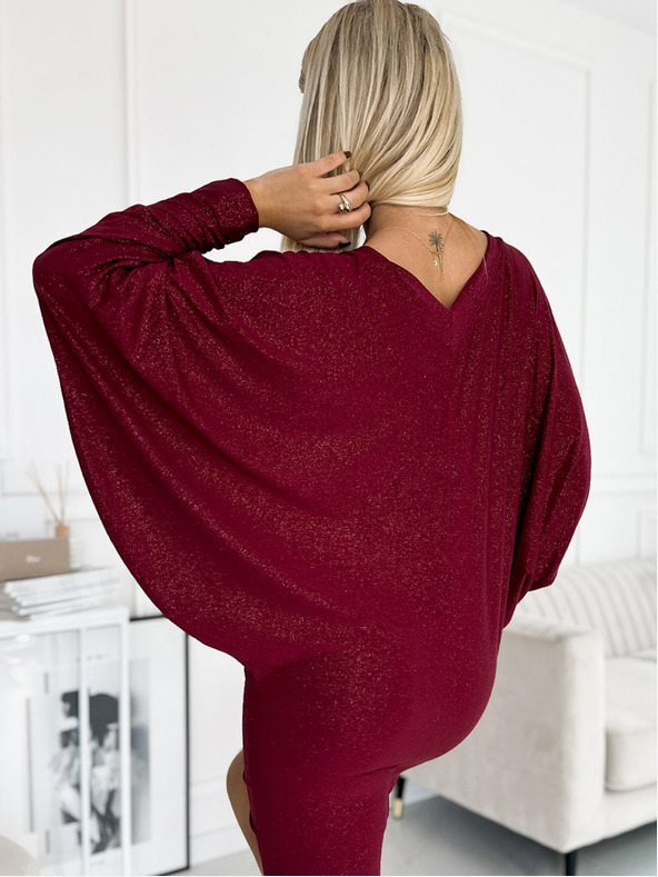 numoco Denevér ruha nyakkivágással - bordó, csillámokkal Numoco