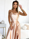 numoco Szatén hosszú ruha exkluzív nyakkivágással a hátán - arany Numoco PERLA