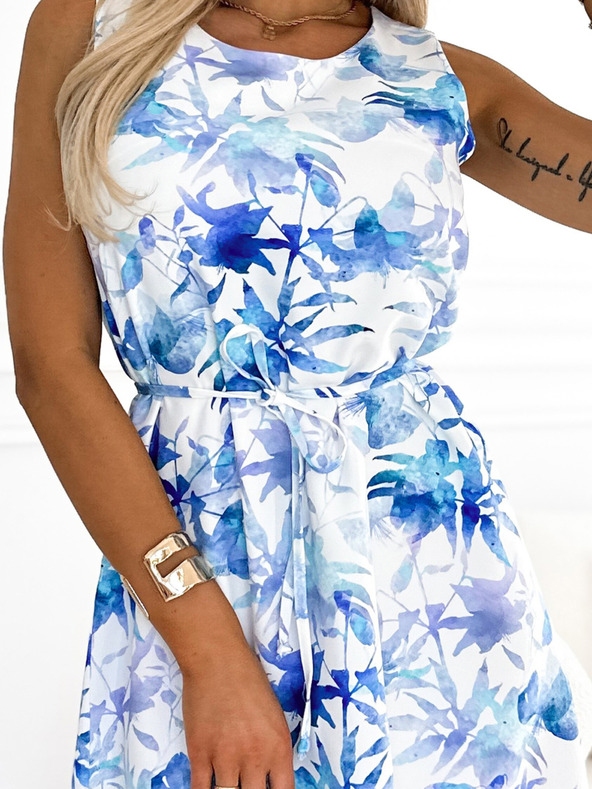 numoco Hízelgő fehér ruha kék mintával Numoco VICTORIA