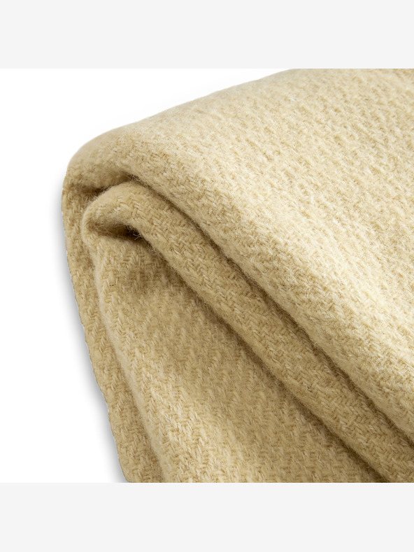 Balkanova Karandila VII fehér, festetlen, gyapjúból készült gyapjú takaró