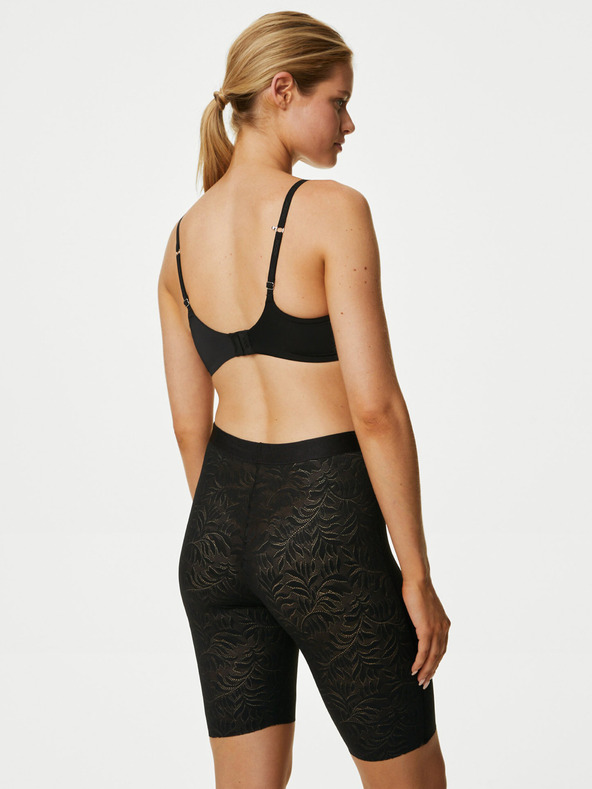 Marks & Spencer Enyhén feszesítő kerékpáros rövidnadrág Flexifit™ technológiával Marks & Spencer fekete