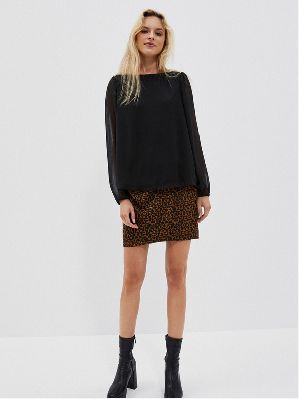 Moodo Fekete női blúz fodros ujjakkal Moodo