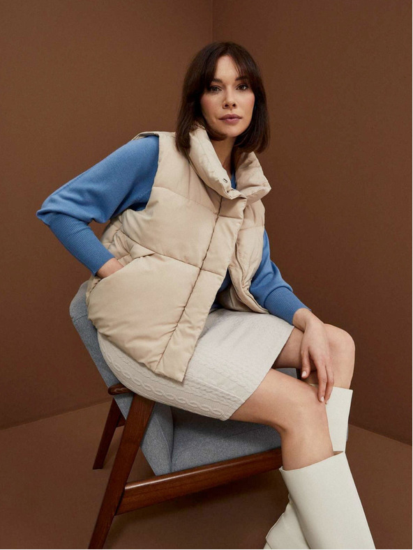 Moodo Moodo Bézs színű női steppelt mellény