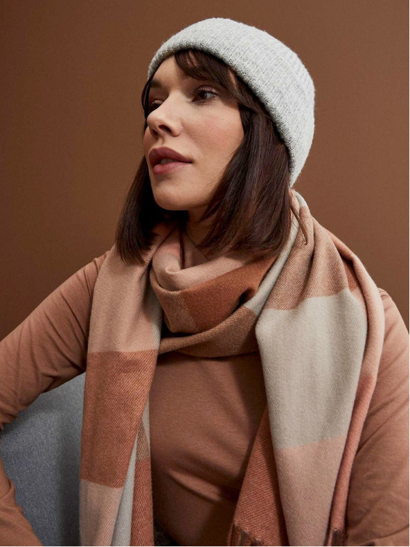 Moodo Karó sál rojtokkal