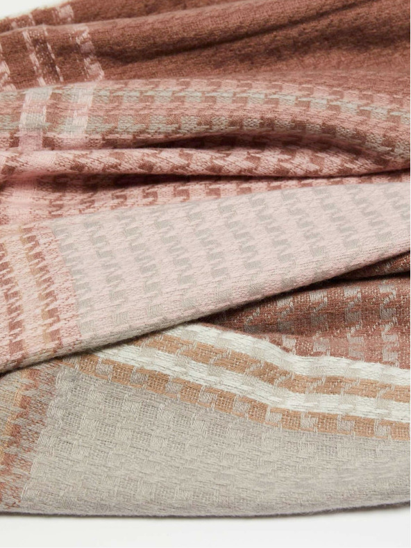 Moodo Finom kockás sál dekoratív fonallal