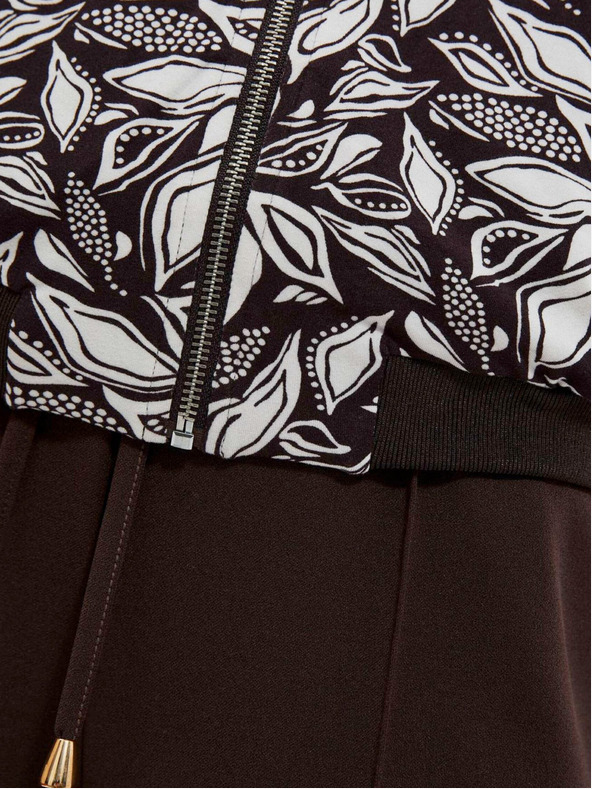 Moodo Moodo női könnyű kabát