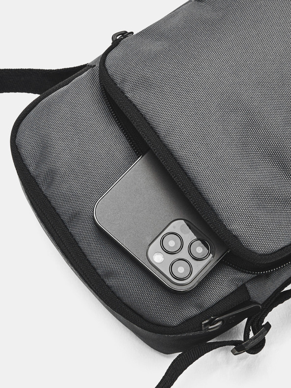 Under Armour Unisex táska Under Armour UA Essential Lite Crossbody