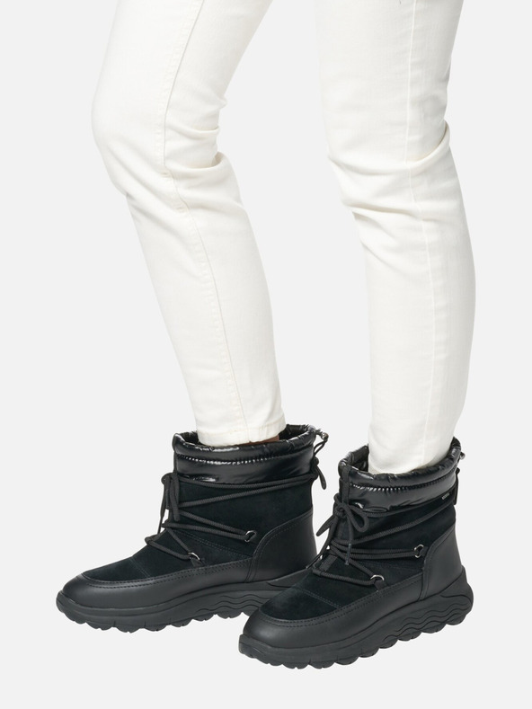 Geox Fekete női Geox Spherica 4X4 Abx bokacsizma Geox Spherica 4X4 Abx bokacipő