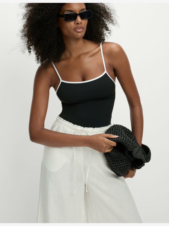 Marks & Spencer Fürdőruha kontrasztos szegéllyel és szögletes nyakkivágással Marks & Spencer black