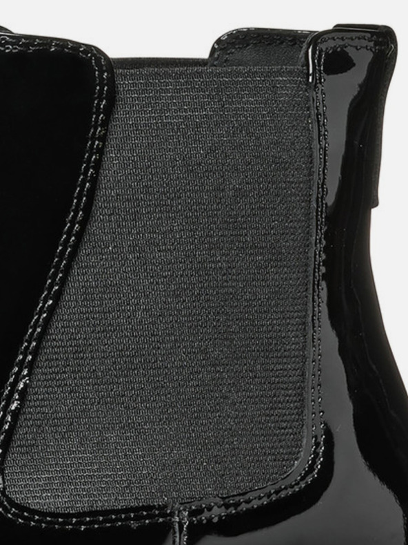 Geox Fekete női Geox Spherica Ec1 bokacsizma