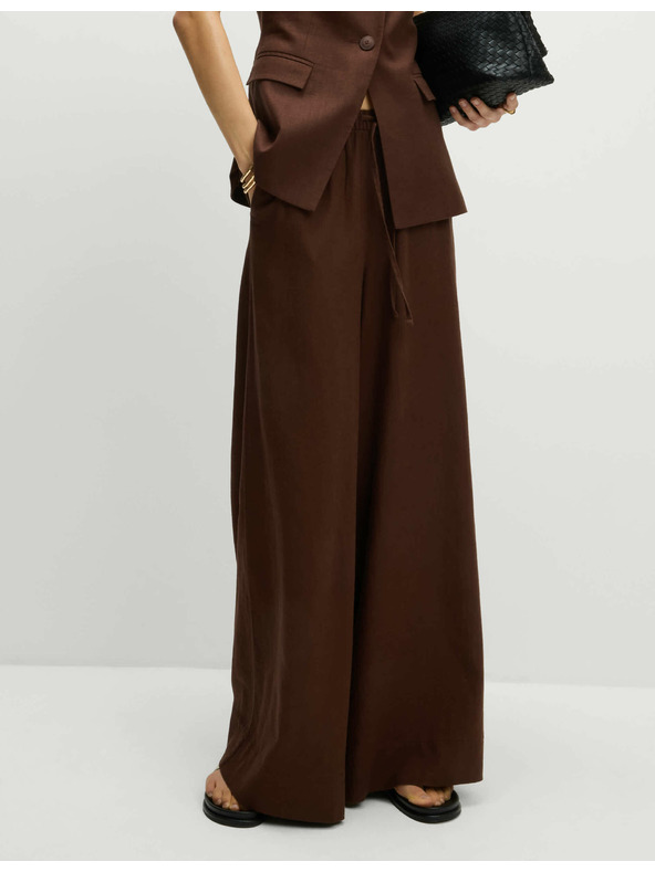 Marks & Spencer Len keverék nadrág húzózsinórral és bő szárral Marks & Spencer barna