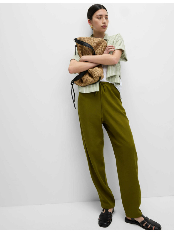 Marks & Spencer Zsinórral húzható, szűkített szárú, magas len tartalmú nadrág Marks & Spencer